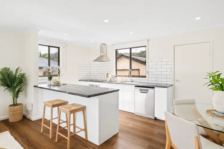 37 Maitland Road, Springfield NSW 2250