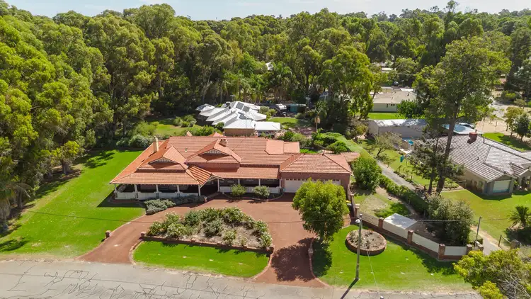 Second view of Homely house listing, 3 Lyndhurst Place, Greenfields WA 6210