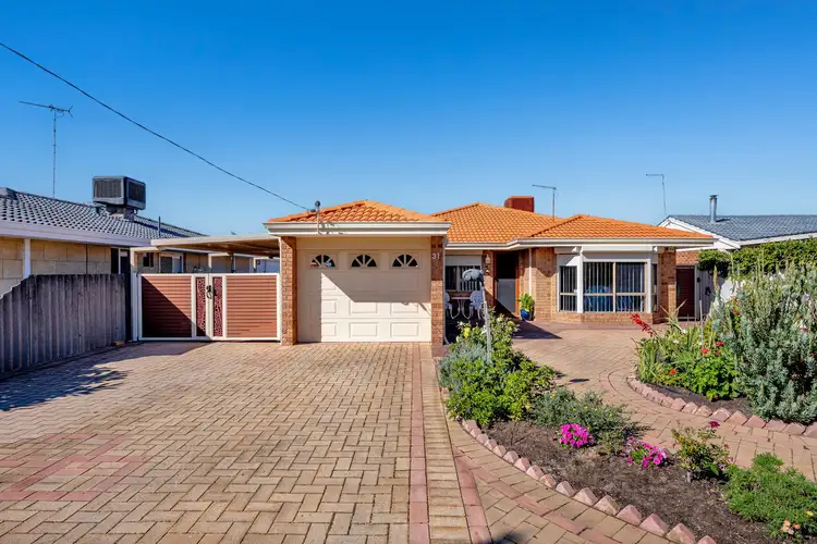 Second view of Homely house listing, 31 Allambi Way, South Yunderup WA 6208