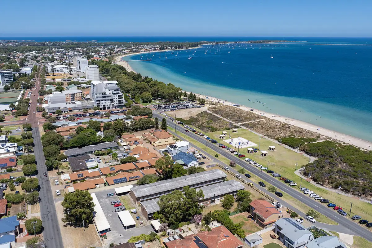 Main view of Homely unit listing, 15/76 Kent Street, Rockingham WA 6168