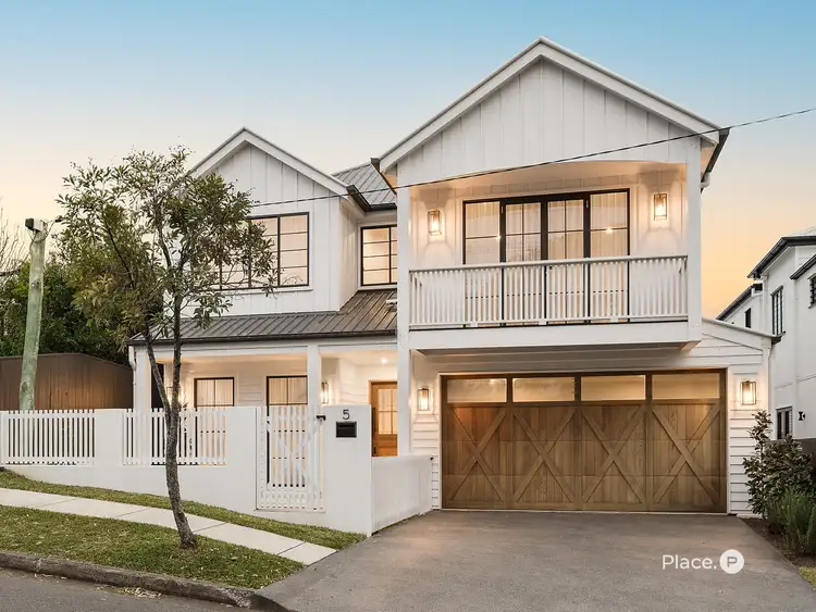 5 Bede Street, Balmoral QLD 4171