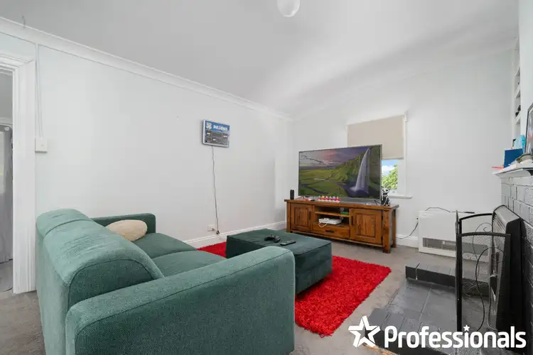 Fifth view of Homely house listing, 20 Lewins Street, South Bathurst NSW 2795