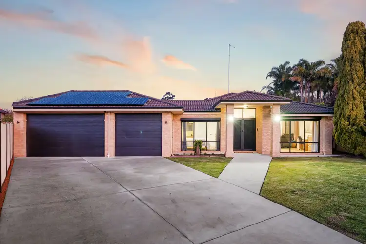 11 Daylesford Elbow, Jane Brook WA 6056