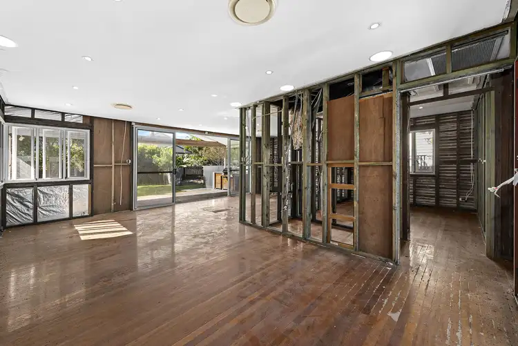 Sixth view of Homely house listing, 32 Turner Avenue, Fairfield QLD 4103
