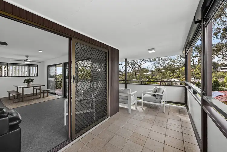 3 Cam Lane, Annerley QLD 4103