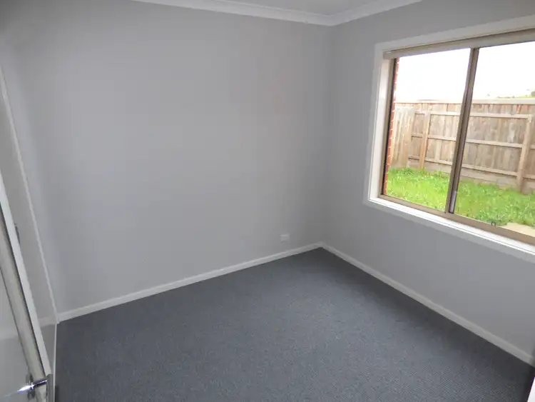 Fifth view of Homely unit listing, 3/11 Highfield Court, Traralgon VIC 3844
