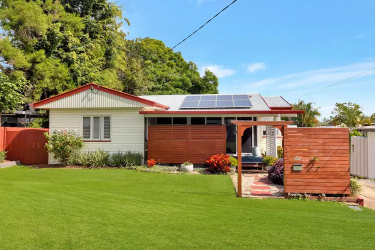 10 Burton Street, North Booval QLD 4304