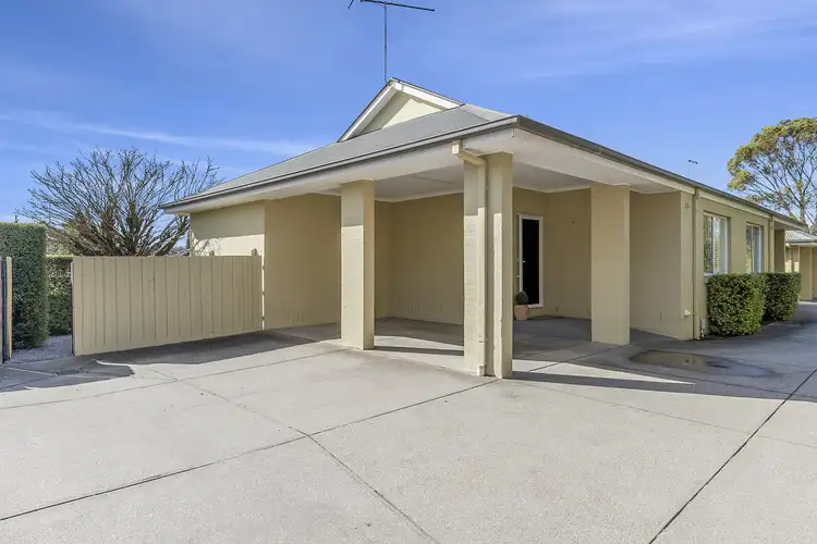 4/26 Goode Street, Gisborne VIC 3437