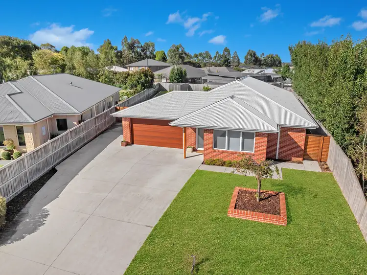 8 Hawkesburn Court, Warragul VIC 3820