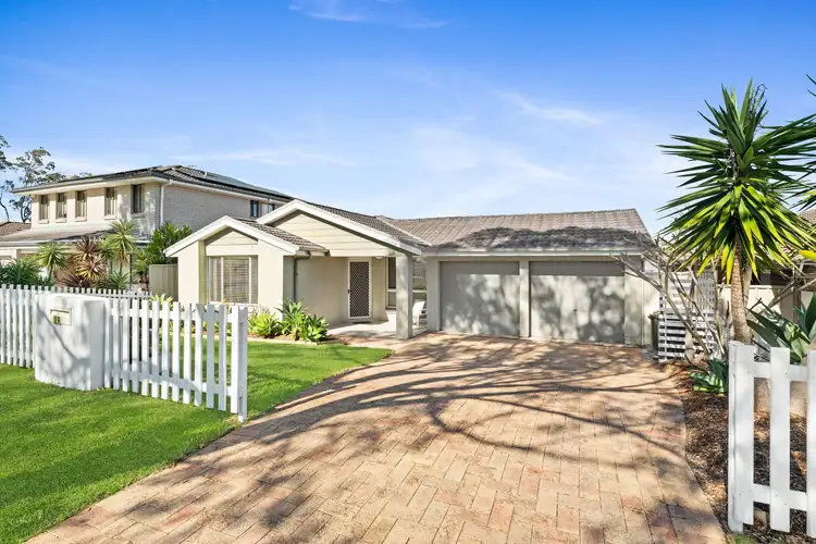 19 Kuttabul Road, Wadalba NSW 2259