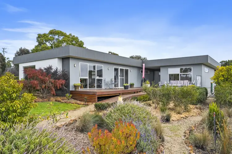 7A Burgess Street, Swansea TAS 7190