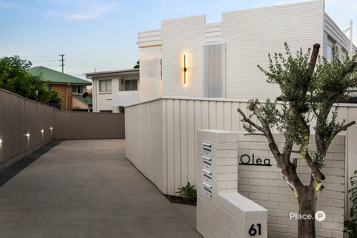 Main view of Homely unit listing, 2/61 Shetland Street, Morningside QLD 4170