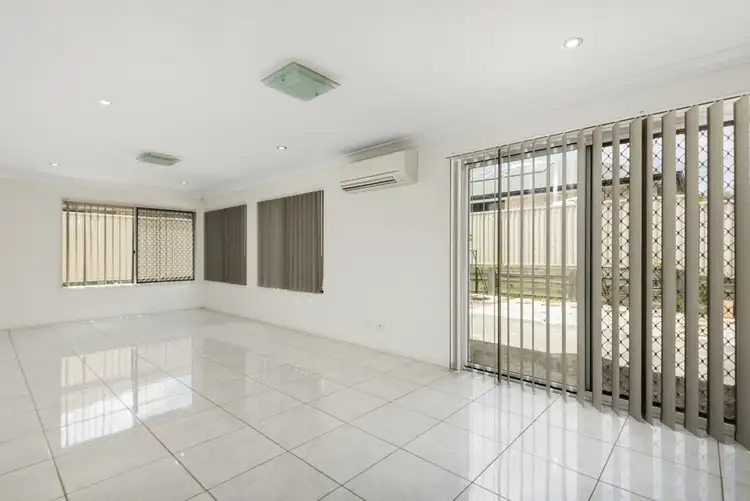 Fifth view of Homely house listing, 11 William Close, Doolandella QLD 4077