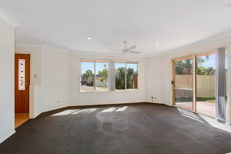 11 Margaret Close