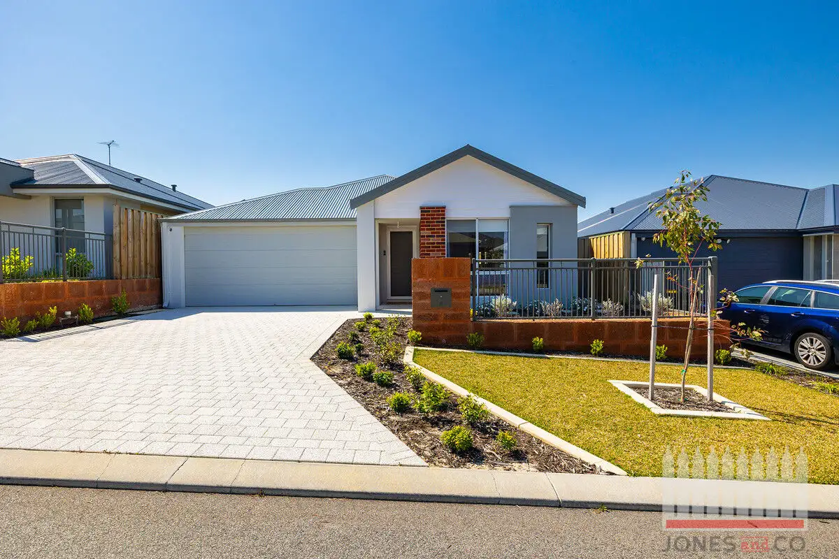 Main view of Homely house listing, 8 Bulloo Loop, Ellenbrook WA 6069