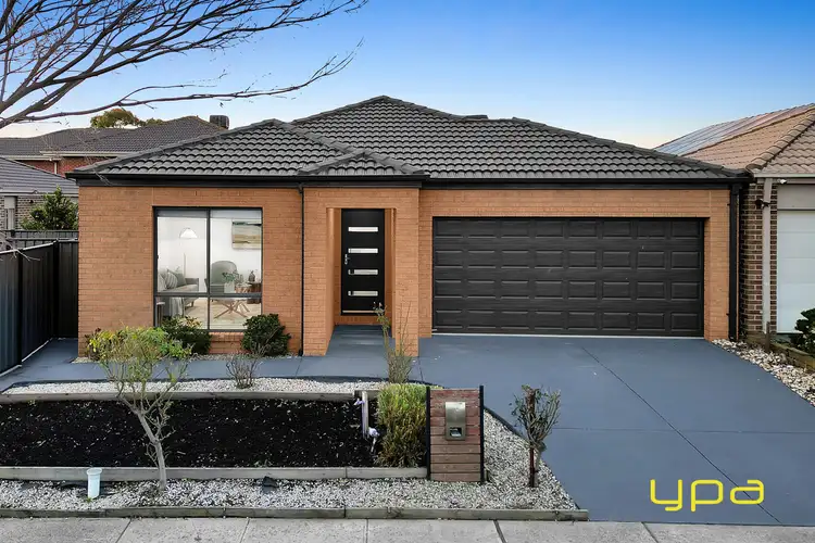 3 San Fratello Street, Clyde North VIC 3978