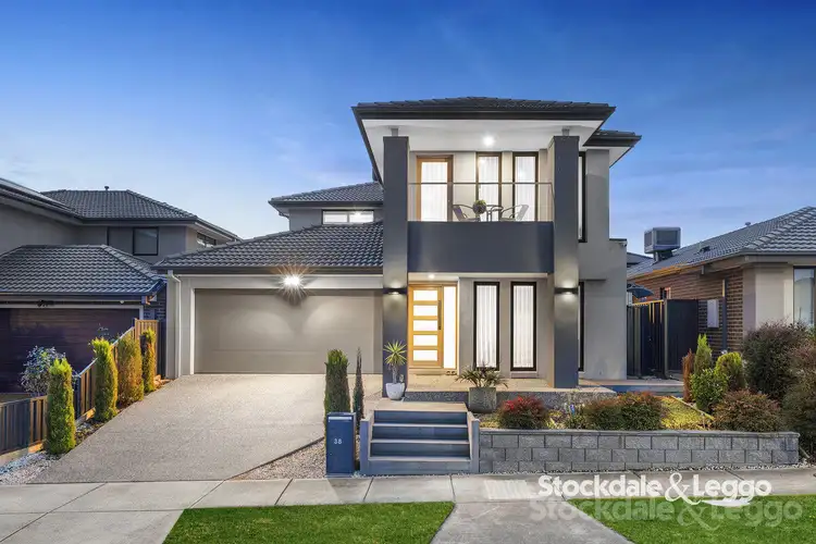 38 Charleston Chase, Berwick VIC 3806