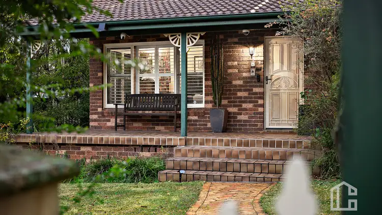6 Bourke Street, Blaxland NSW 2774