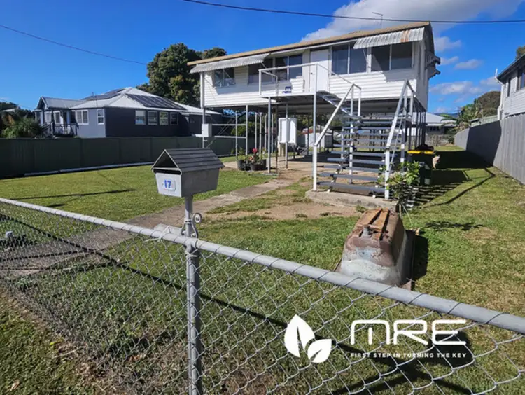 17 Leslie Street, Sarina QLD 4737