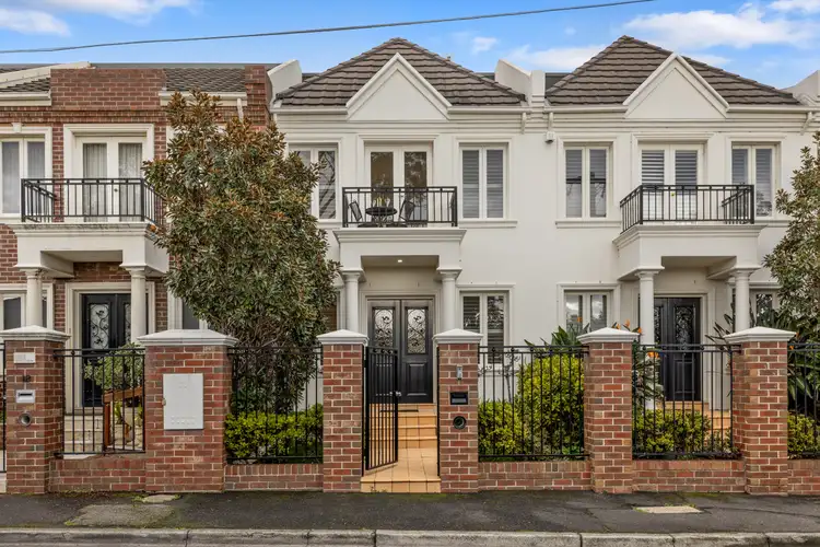 16 Mary Street, Brighton VIC 3186