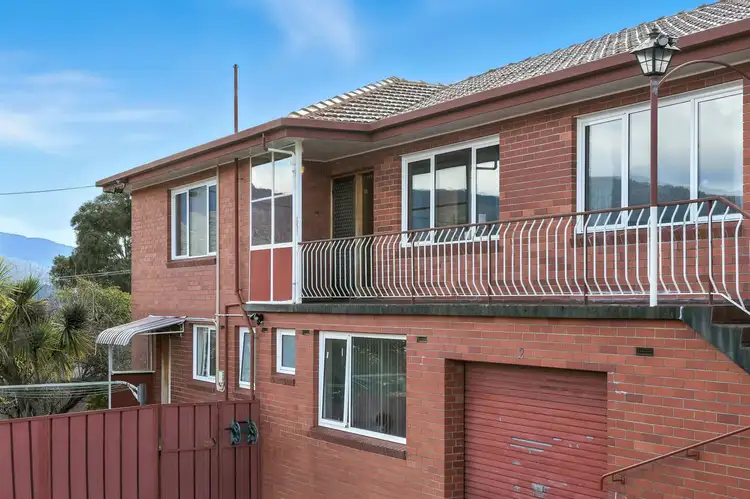 1 & 2/2 Tenth Avenue, West Moonah TAS 7009