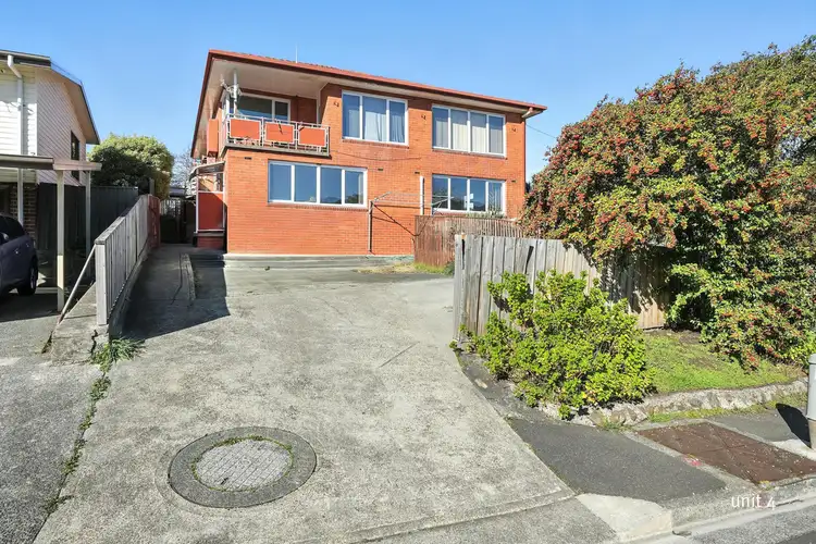 4/2 Tenth Avenue, West Moonah TAS 7009