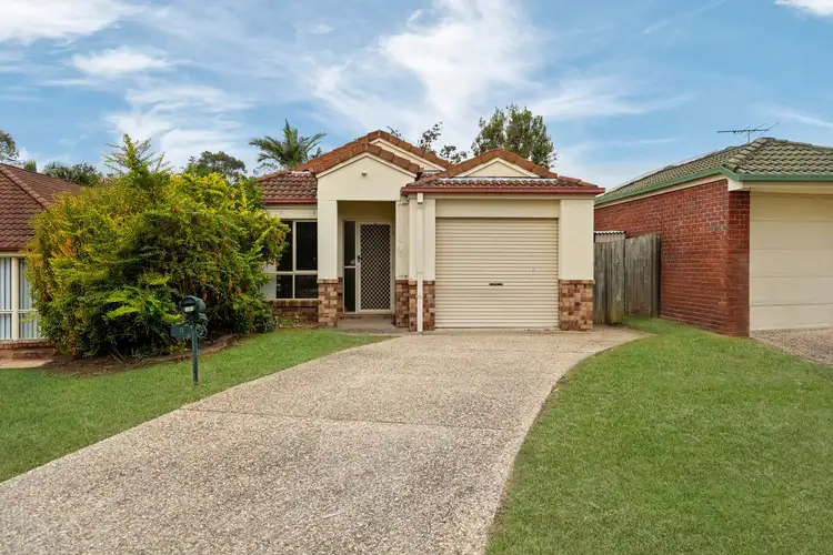 9 Stanford Place, Forest Lake QLD 4078