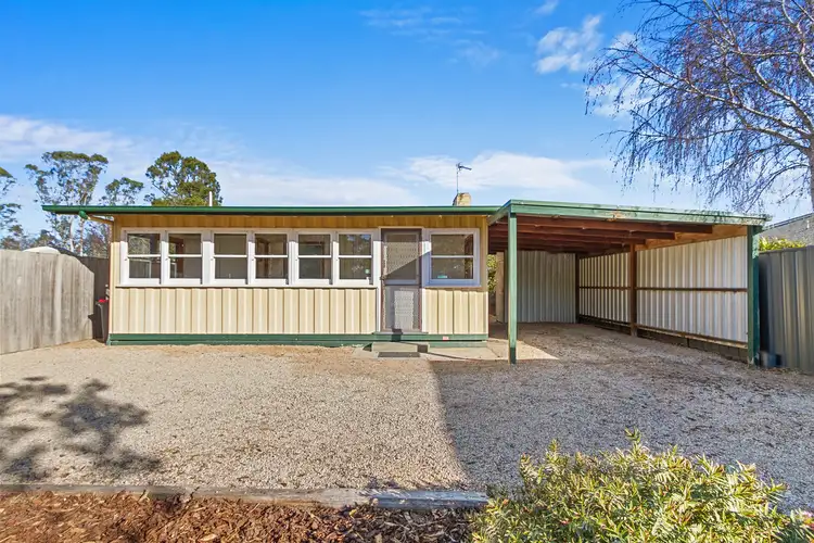 16A Fitzroy Street, Stratford VIC 3862