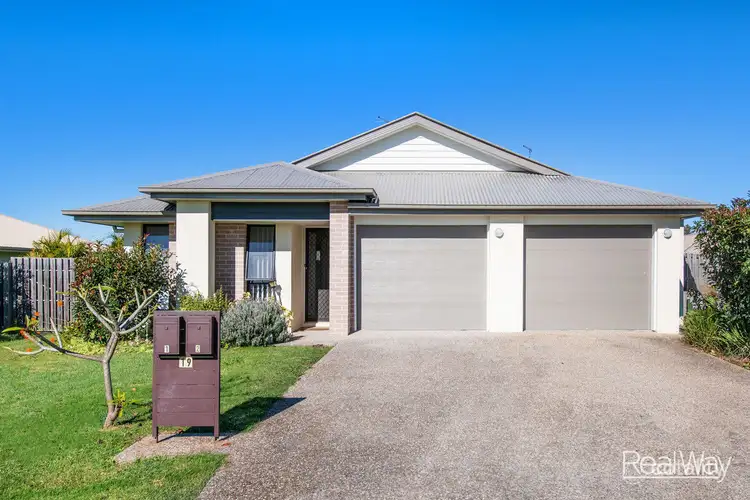 2/19 Azure Street, Rosewood QLD 4340