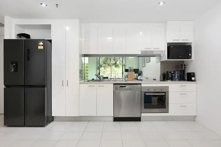 2120/33 T E Peters Drive, Broadbeach QLD 4218