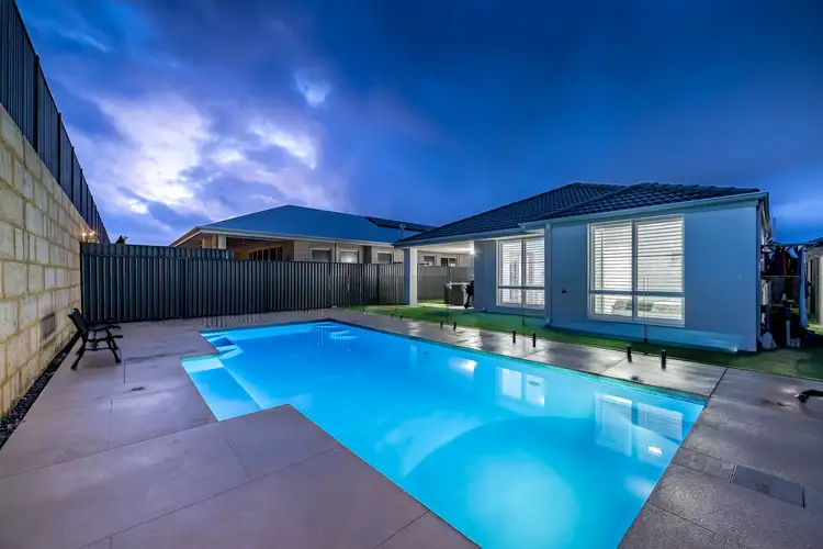 Second view of Homely house listing, 39 Vitrinella Avenue, Jindalee WA 6036