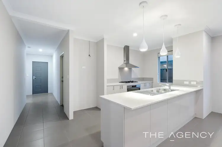 Fifth view of Homely house listing, 10 Wintergreen Crescent, Treeby WA 6164