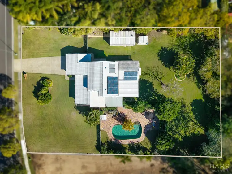 8 Pioneer Crescent, Bellbowrie QLD 4070