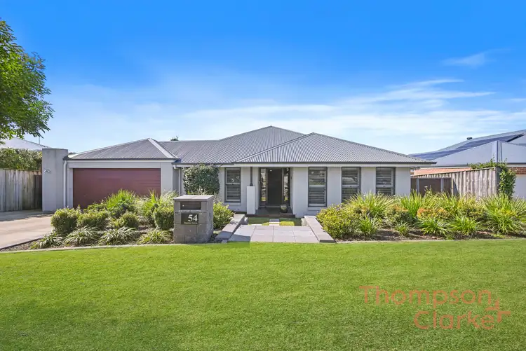 54 Stanton Drive, Raworth NSW 2321