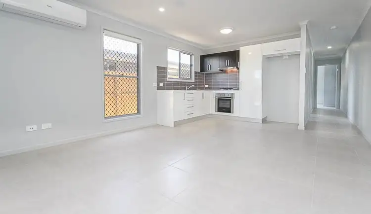 Second view of Homely semi-detached listing, 2/26 Chestnut Crescent, Caloundra West QLD 4551
