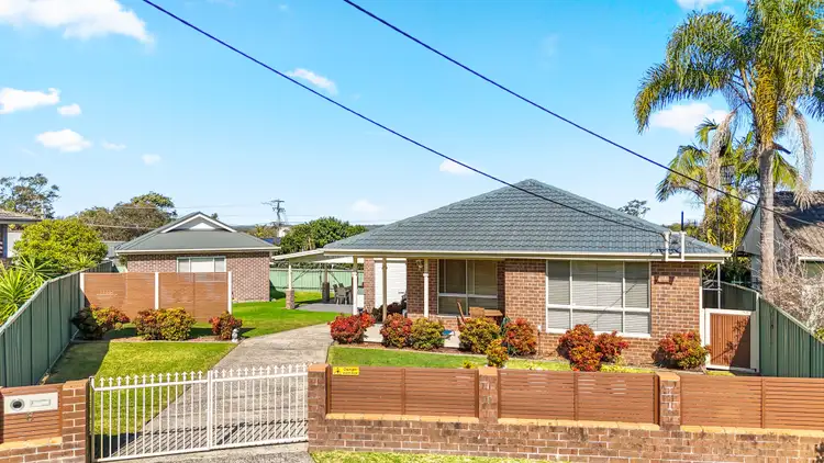 6 Darlene Close, Halekulani NSW 2262