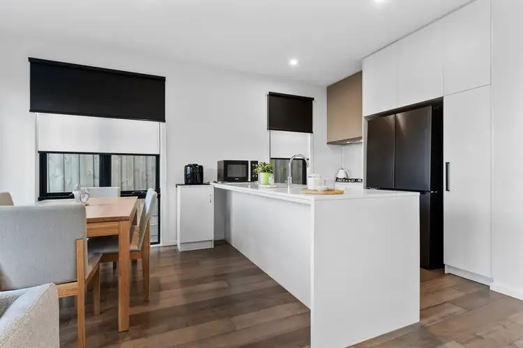 Fifth view of Homely townhouse listing, 7 Pindari Crescent, Langwarrin VIC 3910