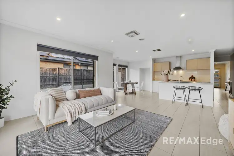 Second view of Homely house listing, 7 Gyrfalcon Way, Doreen VIC 3754