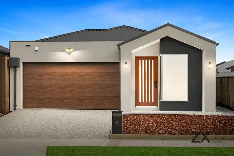 25 Proserpine Crescent, Donnybrook VIC 3064
