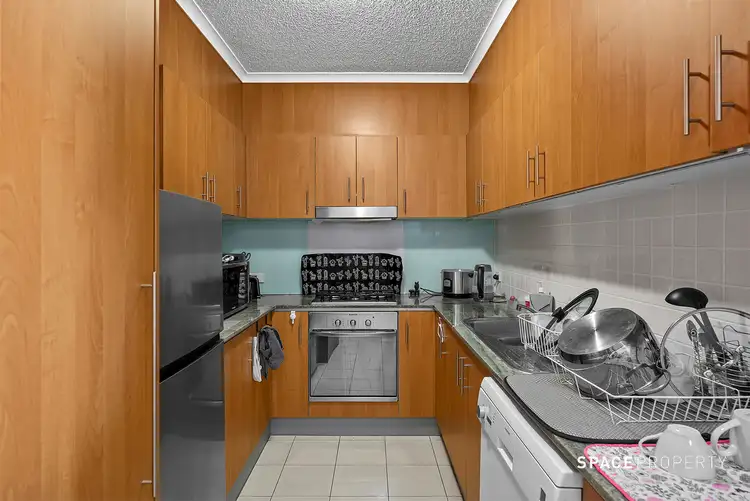 Fourth view of Homely apartment listing, 706/292 Boundary Street, Spring Hill QLD 4000