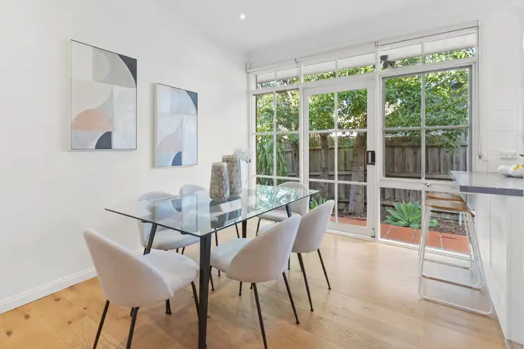 Fifth view of Homely unit listing, 2/10 Boorool Road, Kew East VIC 3102