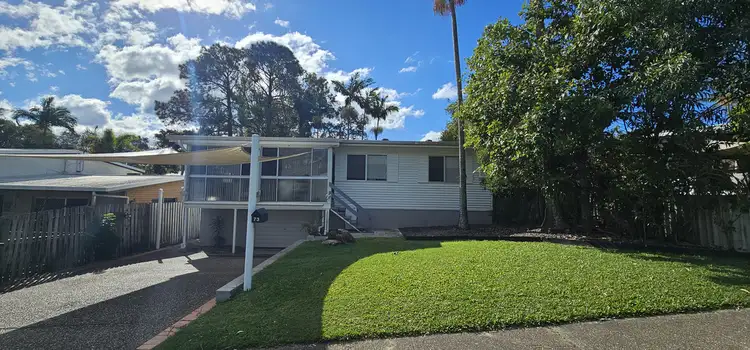 73 Kindra Avenue, Southport QLD 4215