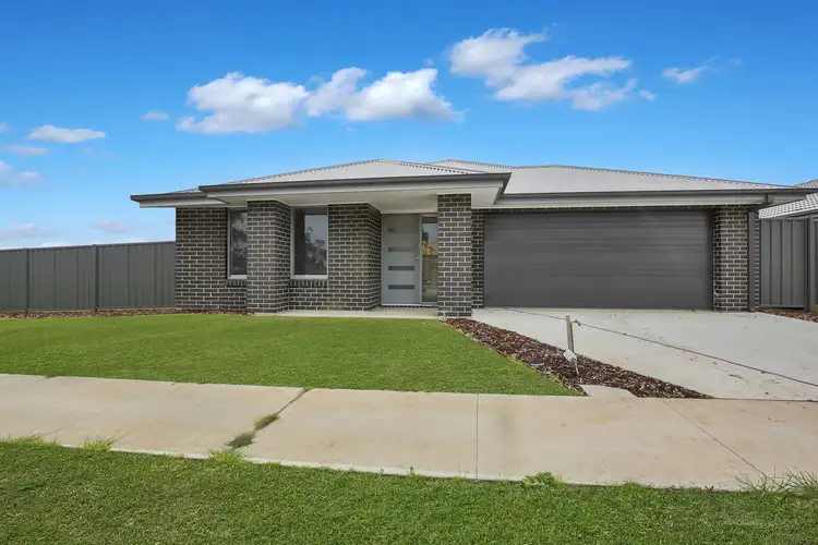 19 Jessie Way, Longwarry VIC 3816
