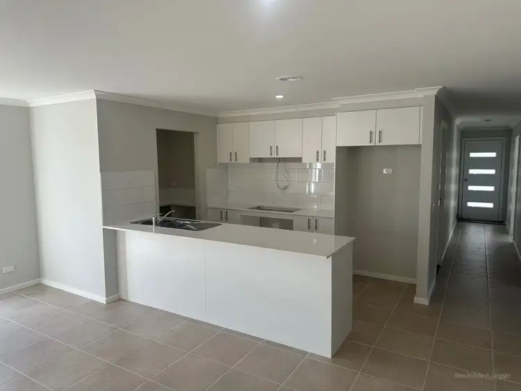 Second view of Homely house listing, 19 Trefella Rise, Drouin VIC 3818