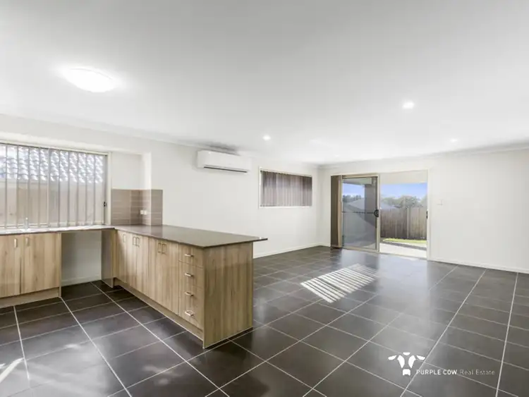 Second view of Homely house listing, 8 Maurie Pears Crescent, Pimpama QLD 4209