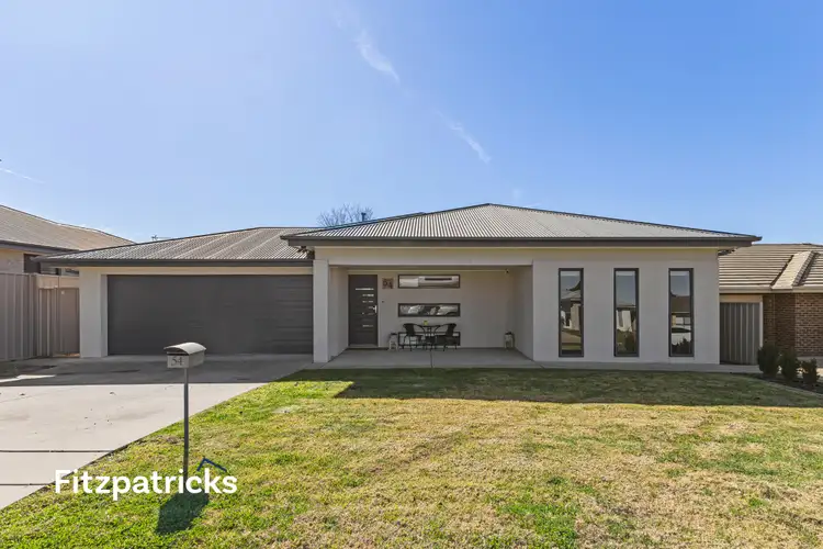 54 Barrima Drive, Glenfield Park NSW 2650