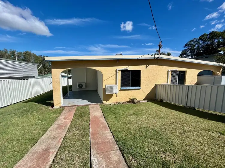 2/346 Stenhouse Street, Koongal QLD 4701