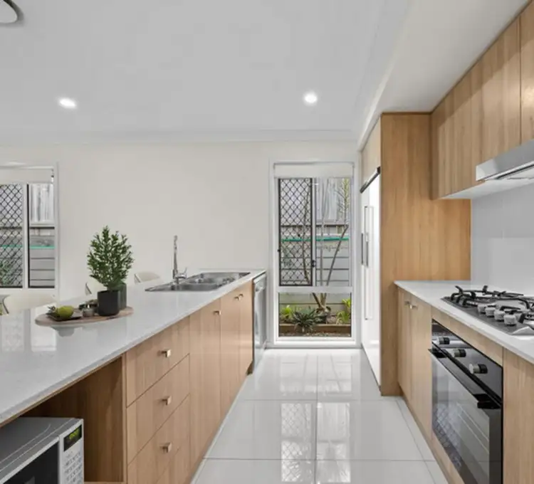 Sixth view of Homely house listing, 29 Oxenham Circuit, Augustine Heights QLD 4300