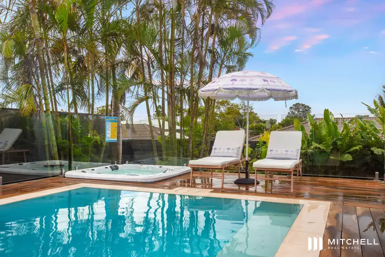 24 Mungala Street, Hope Island QLD 4212