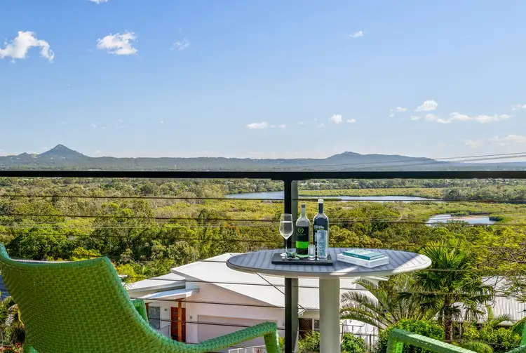 22 Arkana Drive, Noosa Heads QLD 4567